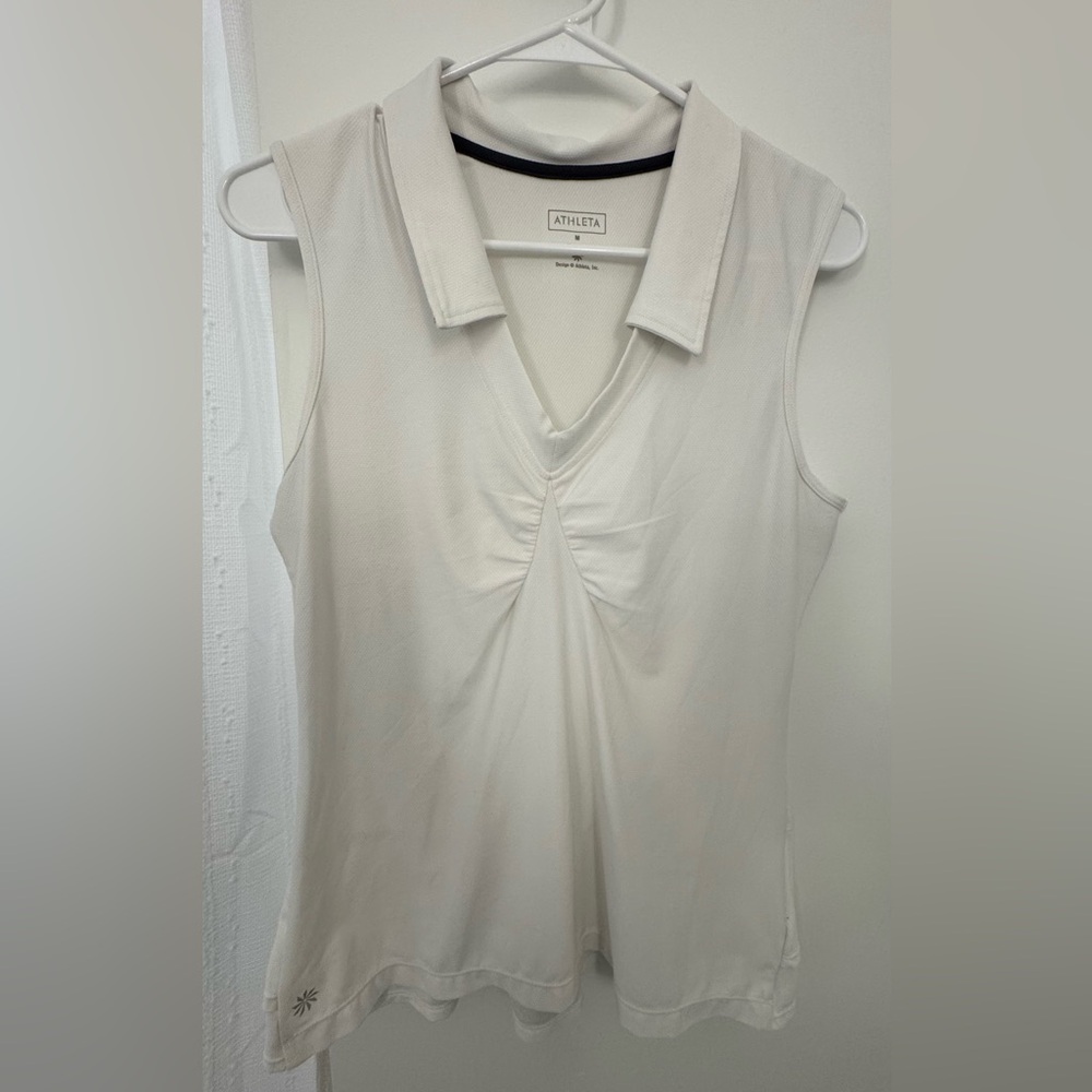 Athleta Women's V-Neck Sleeveless Golf Shirt
